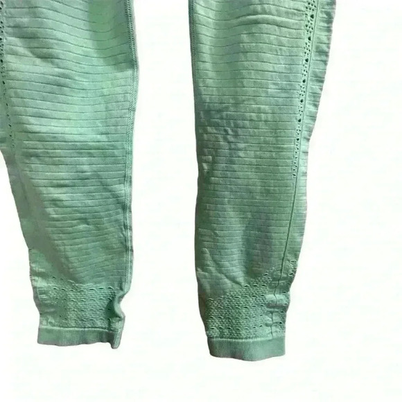 Gymshark Women's Seamless Leggings Size S Neo-Mint Activewear - Picture 10 of 12